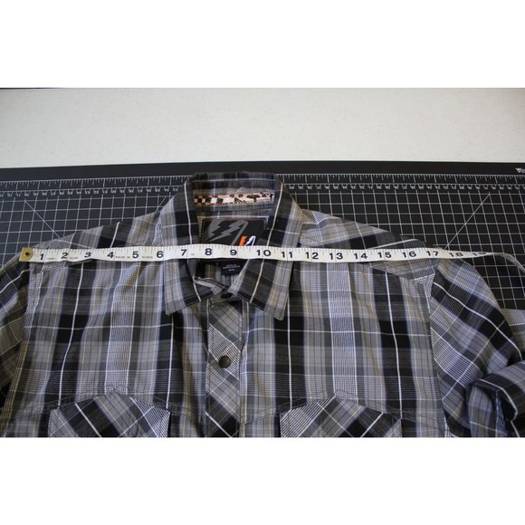 Amp Lify  /Long sleeved button up/ (Size M) Gray/Black - Picture 7 of 15